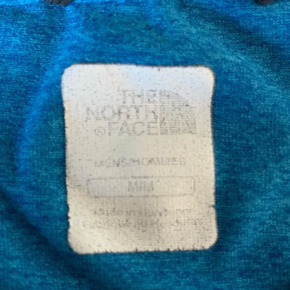 THE NORTH FACE Men's Reaxion Amp Blue Short Sleeve T-Shirt Medium